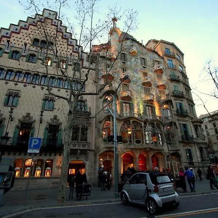 Gaudi Apartment *